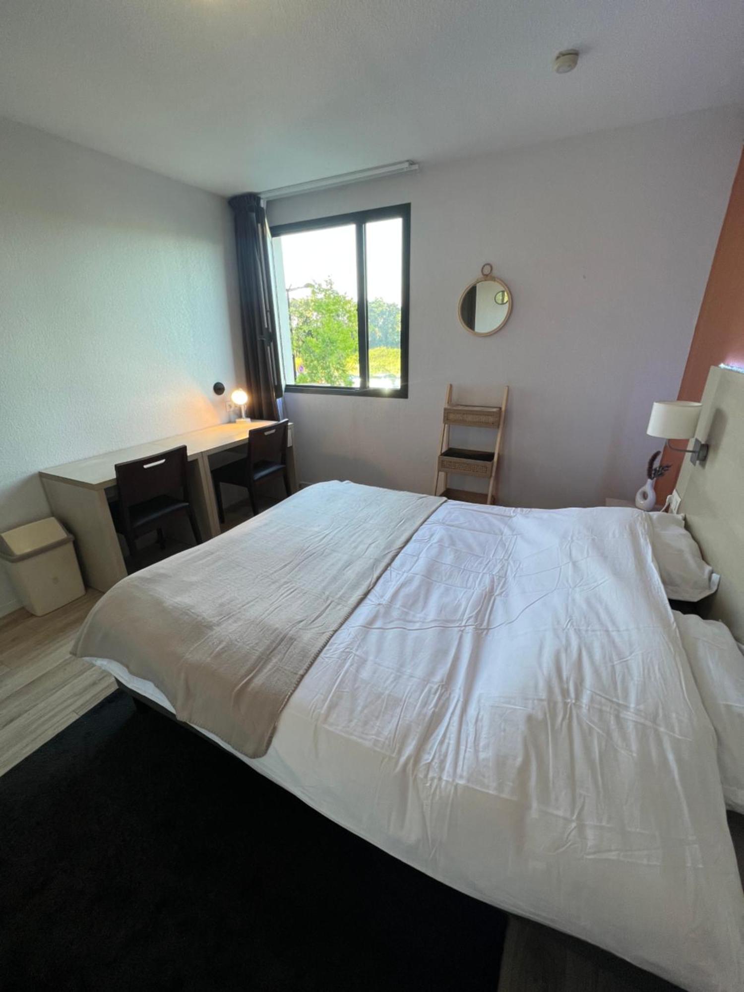 Studio Appart'Hotel Gare Tgv Avec Place Privee Avignon Bagian luar foto